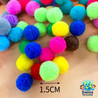 PŪKUOTI KAMUOLIUKAI (POM POM) 1.5cm. 300vnt.
